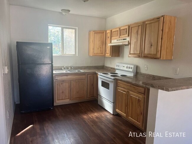 property at 236 W Iowa Ave