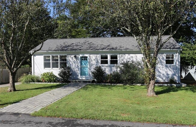 5 O Donnell Rd in Middletown, RI - Building Photo - Building Photo