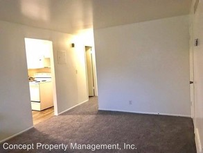 4652 S Arlington Park Dr in West Valley City, UT - Foto de edificio - Building Photo