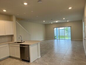 3175 Emerald Acres Ln in Sanford, FL - Building Photo - Building Photo