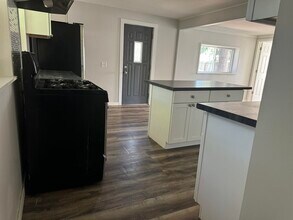 1714 Rowland Ave in Madison, WI - Building Photo - Building Photo