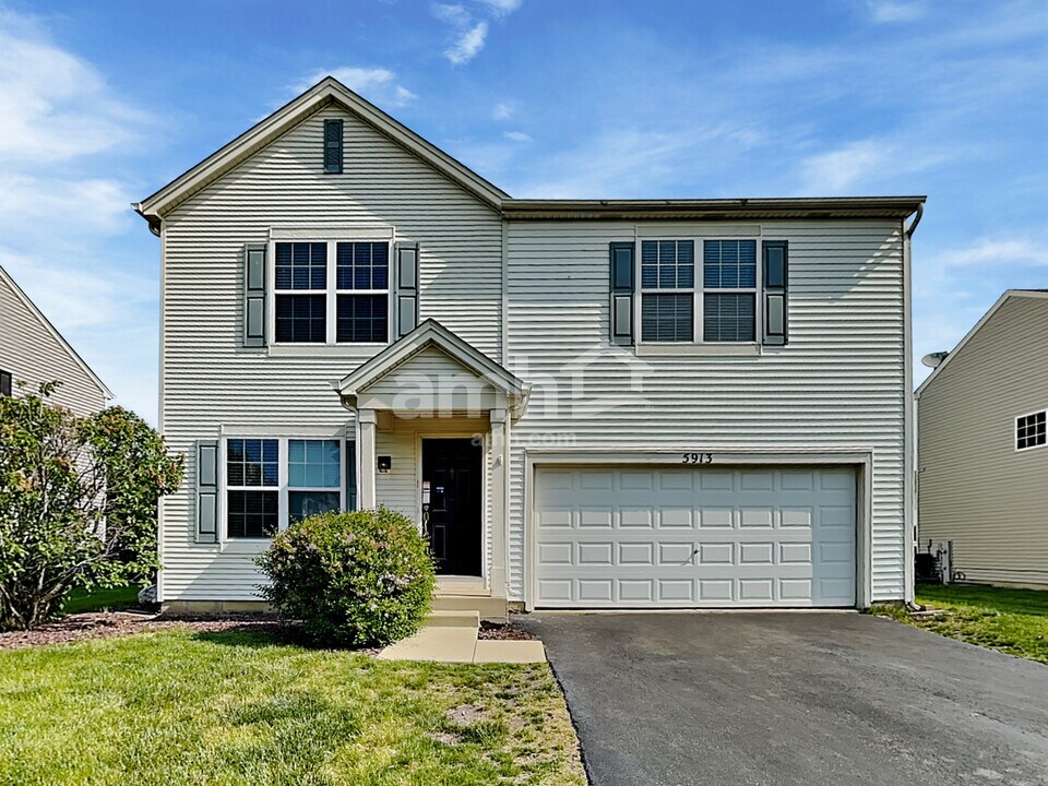 5913 Arbor Gate Dr in Plainfield, IL - Building Photo