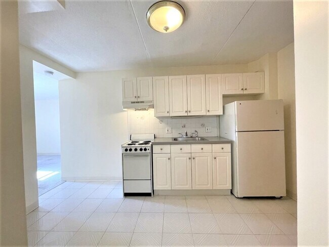 580 Salem St in Wakefield, MA - Building Photo - Building Photo