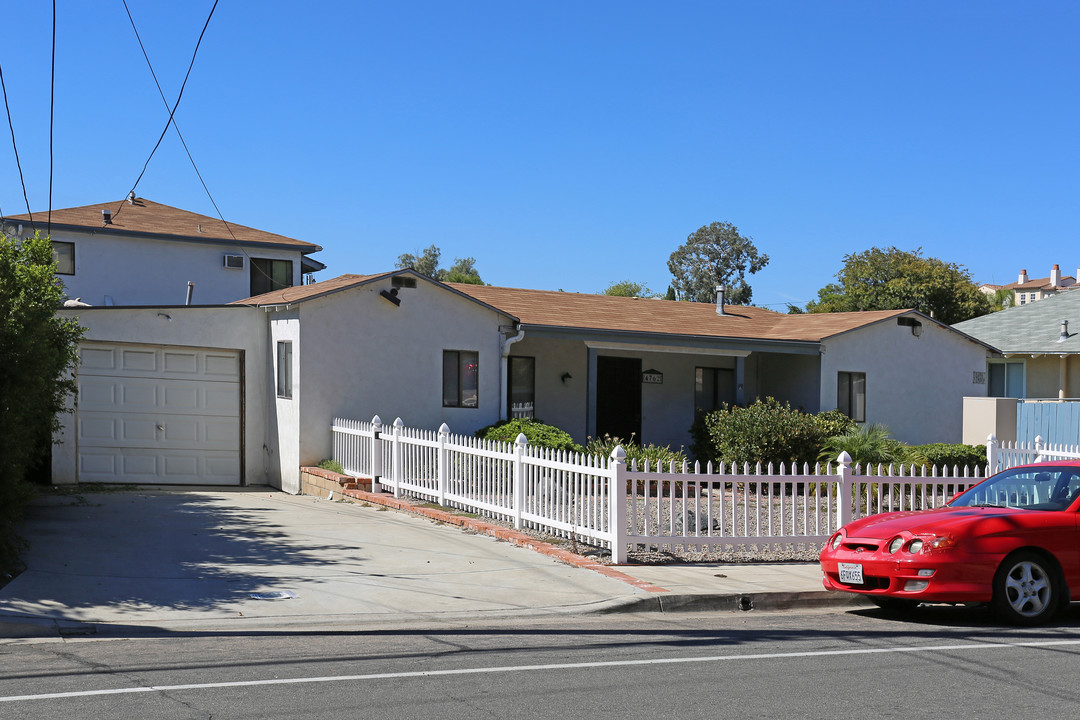 4762 Jessie Ave in La Mesa, CA - Building Photo