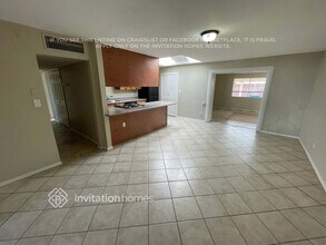 3735 W Rose Ln in Phoenix, AZ - Foto de edificio - Building Photo