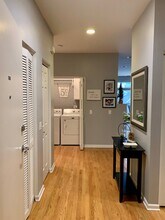 2040 W Belmont Ave, Unit 207 in Chicago, IL - Building Photo - Building Photo