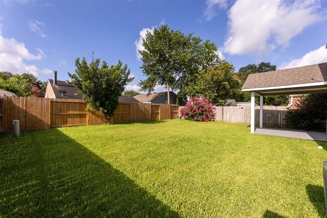 property at 11111 Midhurst Dr