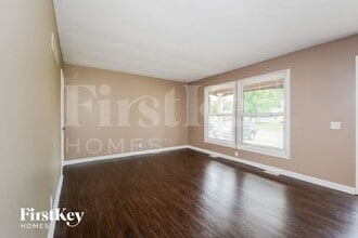 620 Blackbird Dr in Florissant, MO - Building Photo - Building Photo