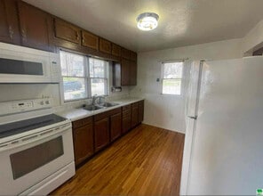 2732 Morgan St in Sioux City, IA - Building Photo - Building Photo