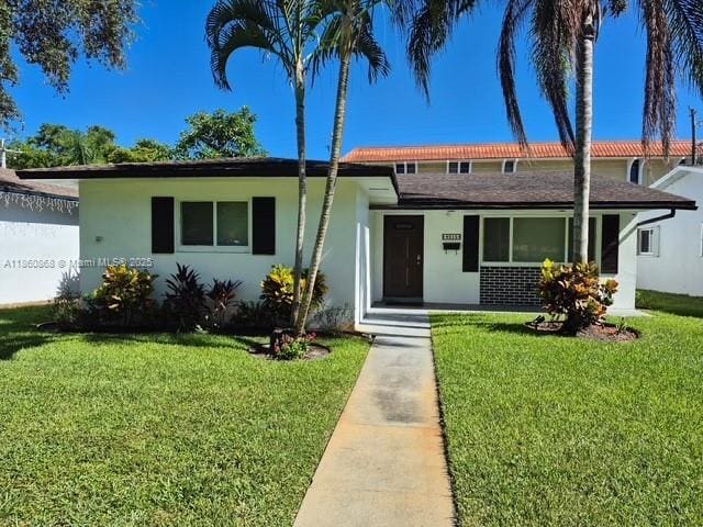 property at 4010 N Circle Dr
