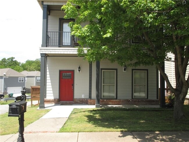 property at 3709 W Cherokee Rd