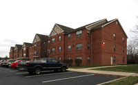 Mayfield Village in Middletown, OH - Foto de edificio - Building Photo