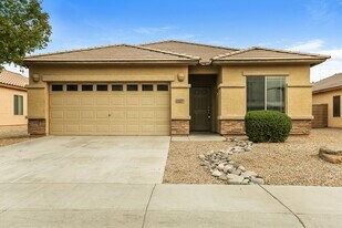 11722 W Lincoln St in Avondale, AZ - Building Photo