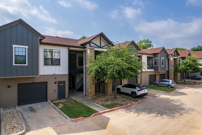 Waller Creekside in Austin, TX - Foto de edificio - Building Photo