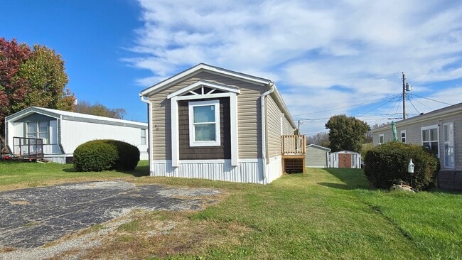 property at 66 Benedict Dr