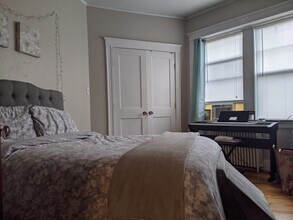 2 Claflin Rd, Unit 2 in Brookline, MA - Foto de edificio - Building Photo