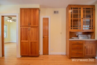 5844 N Artesian Ave in Chicago, IL - Building Photo - Building Photo