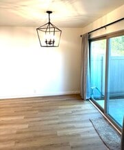 2207 Moss Ct in Thousand Oaks, CA - Building Photo - Building Photo