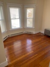 634 Main St, Unit Unit 2 in Branford, CT - Building Photo - Building Photo