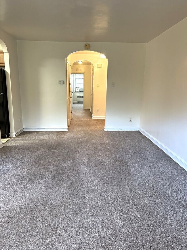 4934 Wynnefield Ave in Philadelphia, PA - Building Photo - Building Photo