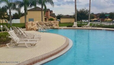 750 Luminary Cir in Melbourne, FL - Building Photo - Building Photo
