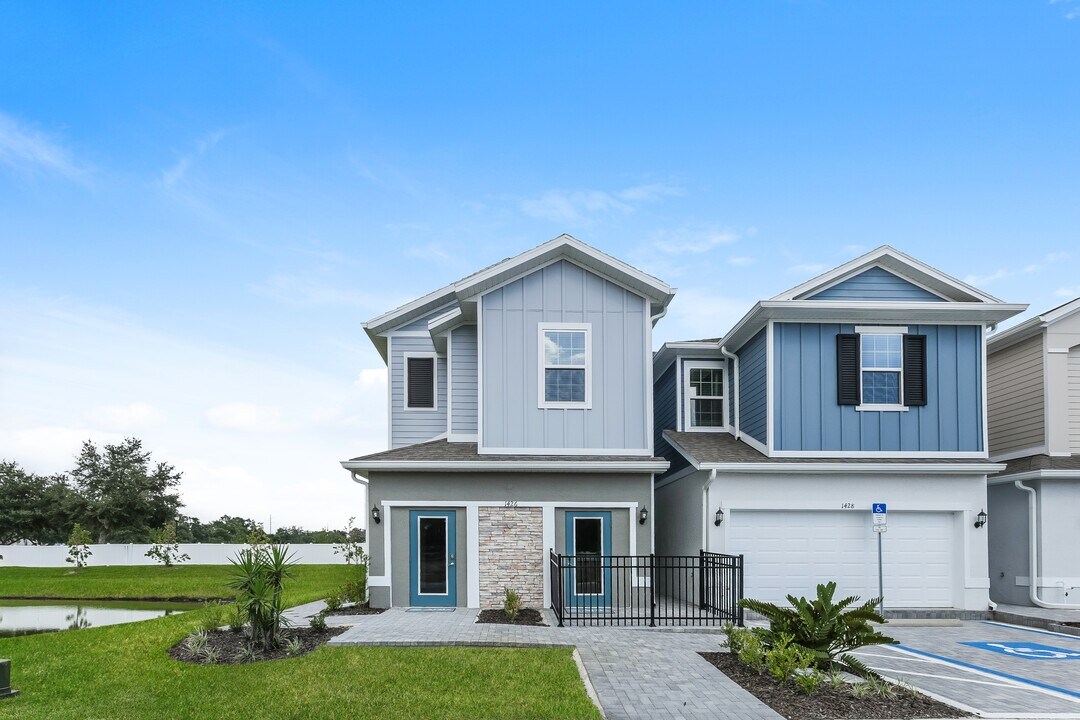 1426 Tristar Dr in Plant City, FL - Building Photo