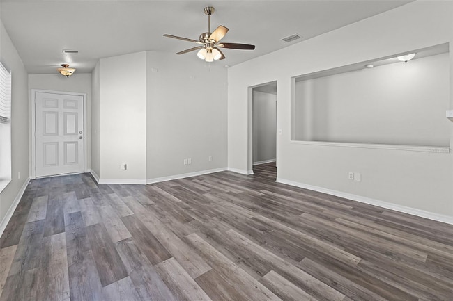 11045 Golden Silence Dr in Riverview, FL - Building Photo - Building Photo