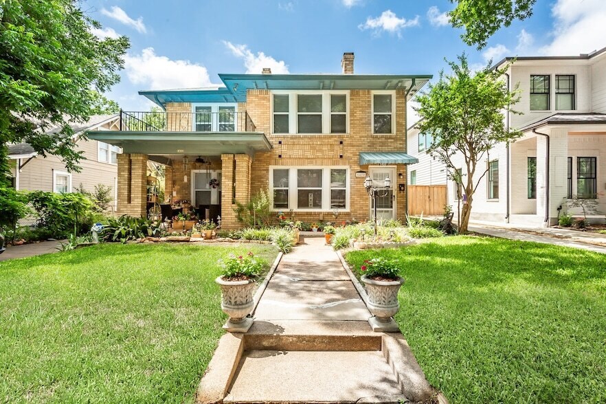 5420 Miller Ave in Dallas, TX - Building Photo