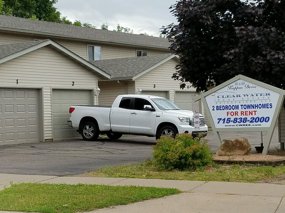 4601 Kappus Dr in Eau Claire, WI - Building Photo