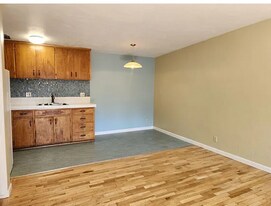 2950 Willamette St in Eugene, OR - Building Photo