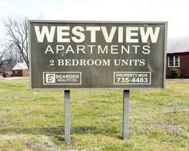 Westview Apartments in West Memphis, AR - Building Photo - Building Photo