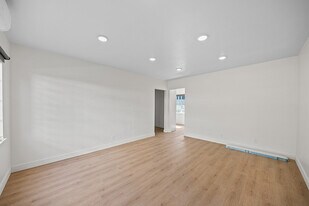 426 S Los Robles Ave, Unit C in Pasadena, CA - Building Photo