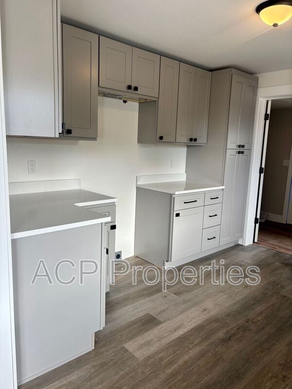 2094 Front St in Lynden, WA - Building Photo - Building Photo