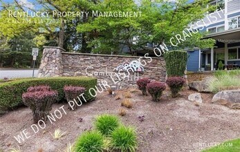 3927 243rd Pl SE in Bothell, WA - Building Photo - Building Photo