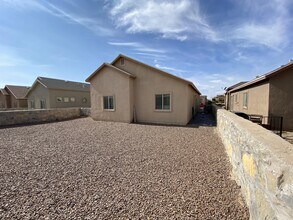 2120 William Woolverton in El Paso, TX - Building Photo - Building Photo