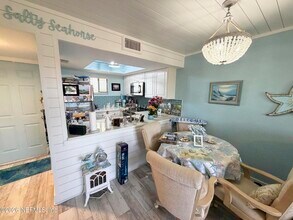 4250-4A1A A1A S in St. Augustine, FL - Foto de edificio - Building Photo