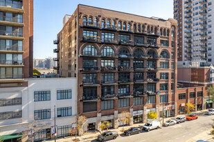 15th Street Lofts Apartments