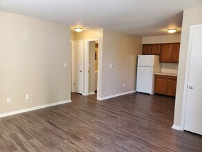 713 N Garfield Ave in Loveland, CO - Building Photo - Building Photo