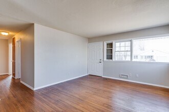 534 S Christine Ave in Wichita, KS - Building Photo - Building Photo