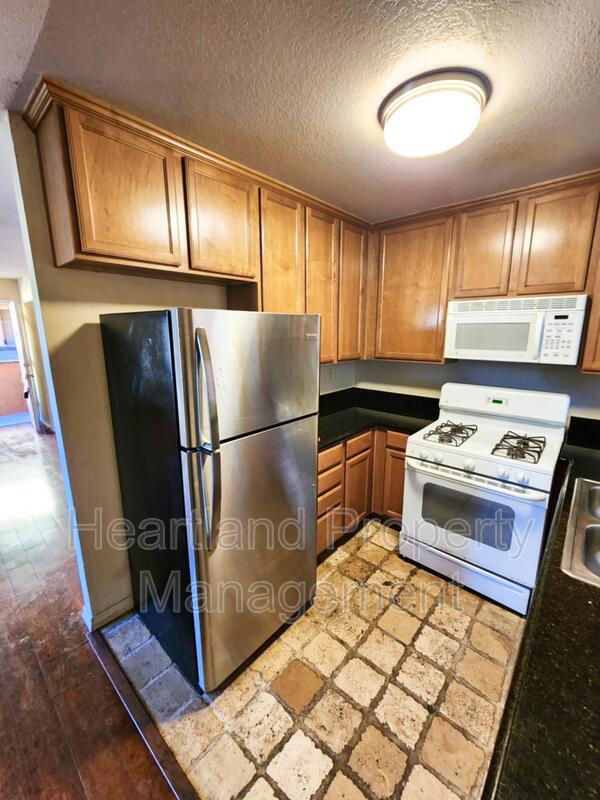 514 Calle Montecito in Oceanside, CA - Building Photo - Building Photo