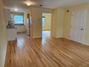 124 Sylvan Ave in Miller Place, NY - Building Photo - Building Photo