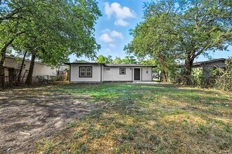 4413 Quails Ln in Fort Worth, TX - Building Photo - Building Photo