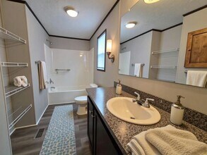 440 Warbler Ln in Madison, WI - Building Photo - Building Photo