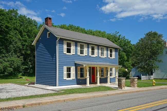 619 S Main St in Greenwich Township, NJ - Building Photo - Building Photo