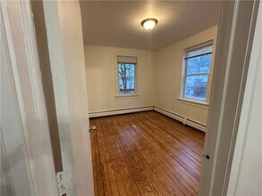 451 Admiral St in Providence, RI - Building Photo - Building Photo