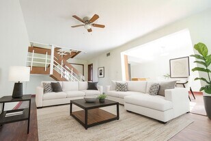 180 SW 3rd Ave in Boynton Beach, FL - Building Photo