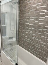 2776 Maple Ave, Unit 2nd Floor in North Bellmore, NY - Foto de edificio - Building Photo