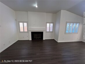 8709 Wintry Garden Ave in Las Vegas, NV - Building Photo - Building Photo
