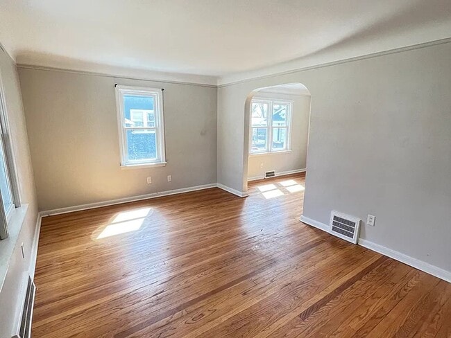 424 4th St in Wyandotte, MI - Building Photo - Building Photo