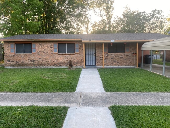 property at 5669 Hartford Ave